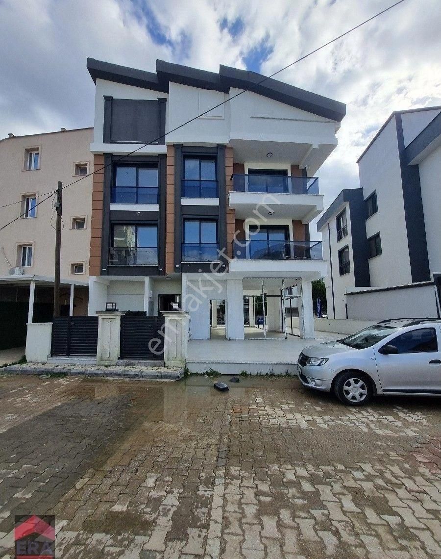 Aydın Didim Yenı Mahallede Sıfır Asansörlü Ara Kat