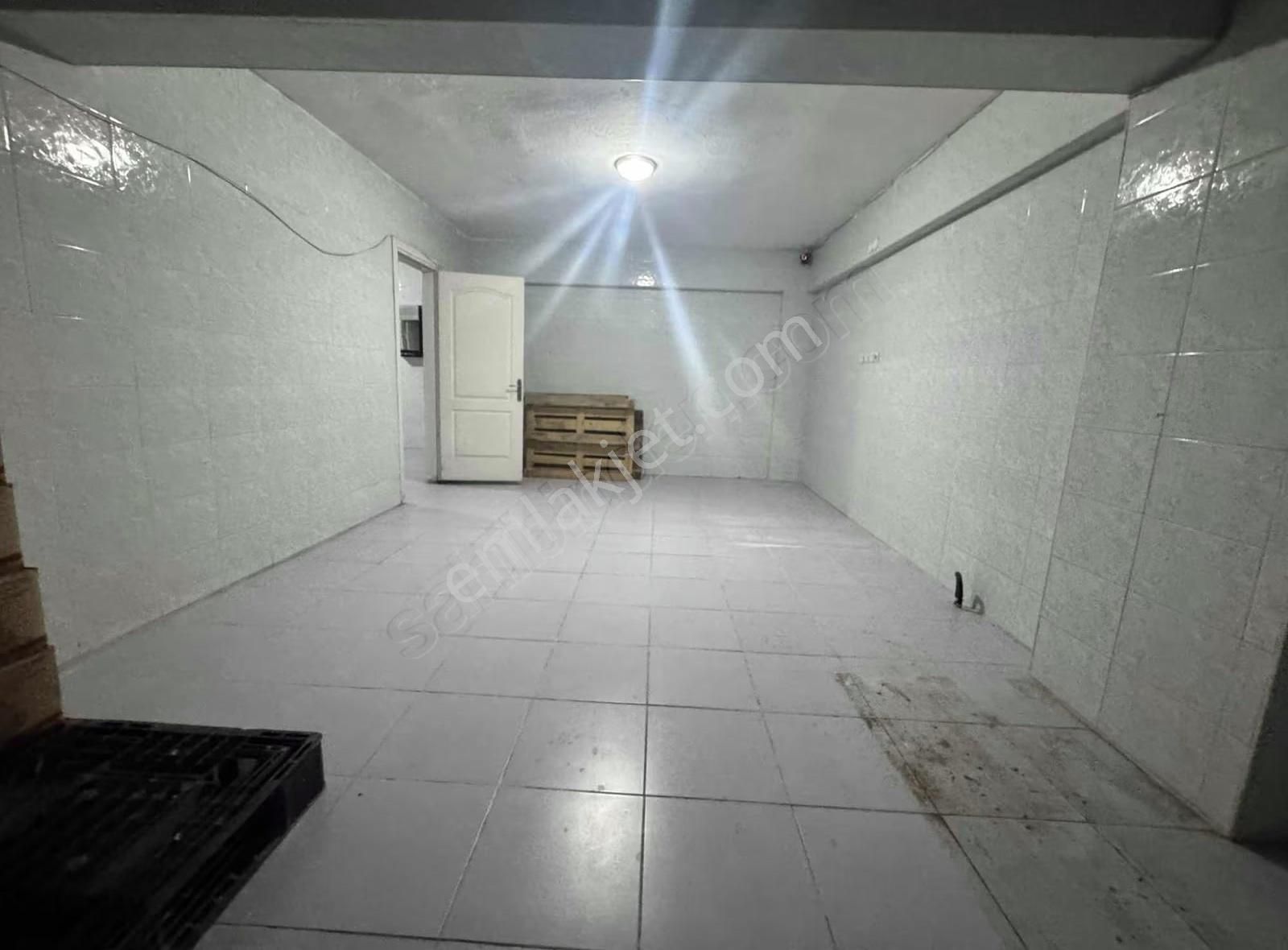 Fevzipaşa Mahallesin De Satılık 194m Dükkan - Görsel 17