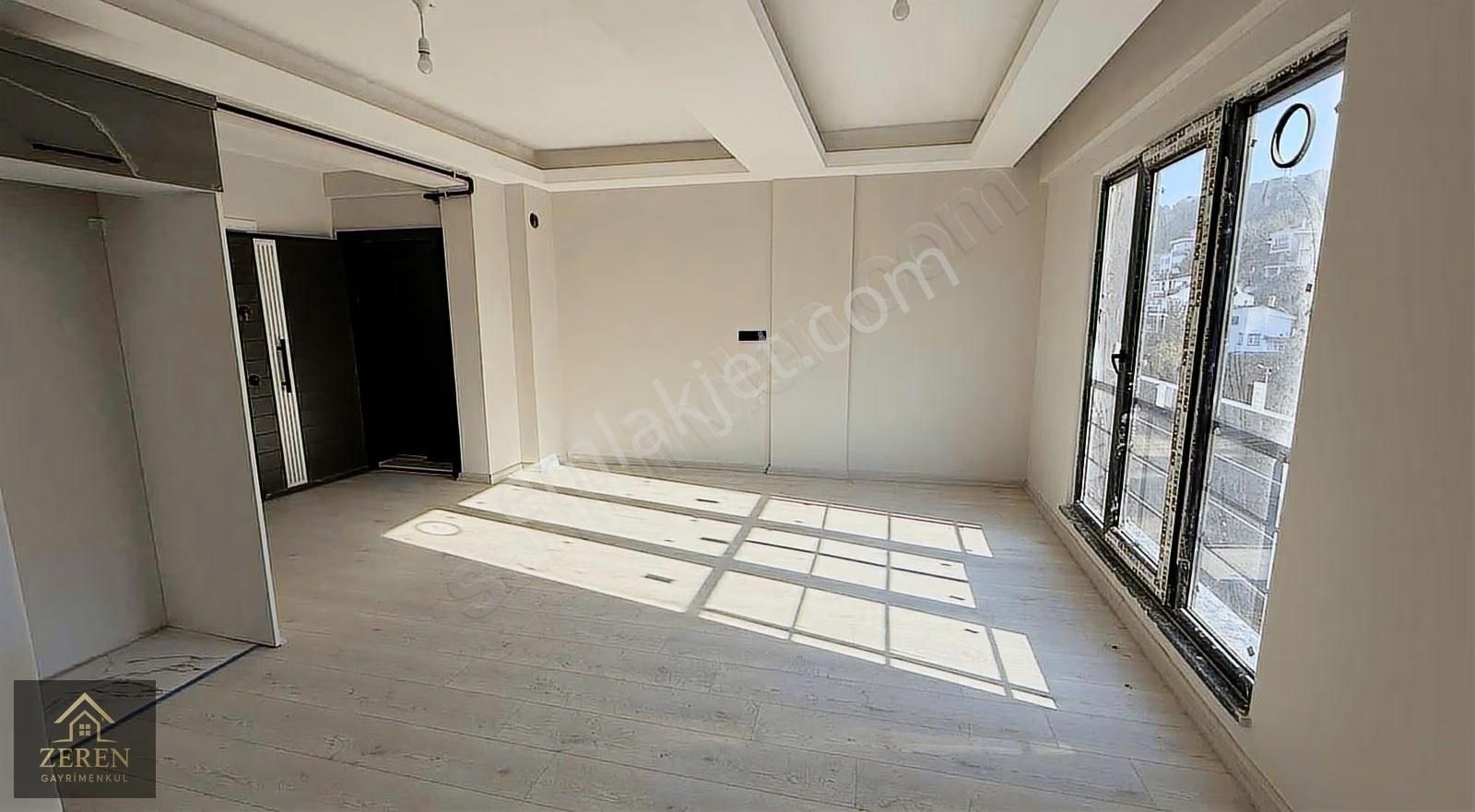 Zeren Gayrimenkul'den Satılık Lüks 1+1 Daireler - Görsel 10