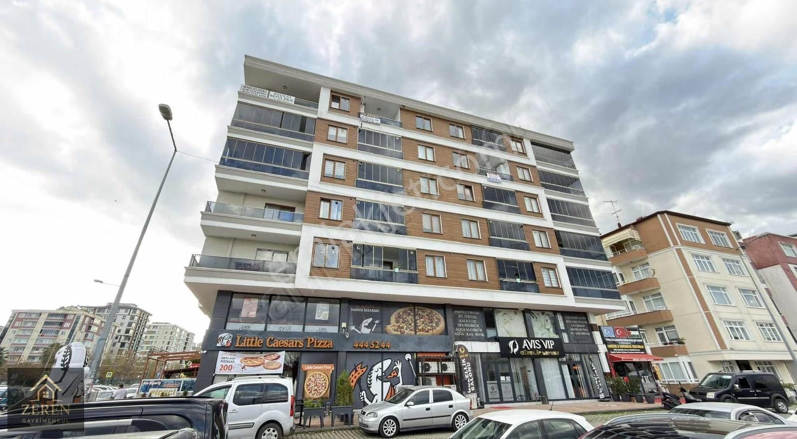 Ömürevleri Tramvay'a Cephe Kiralık 1+1 55m2 Büro&ofis