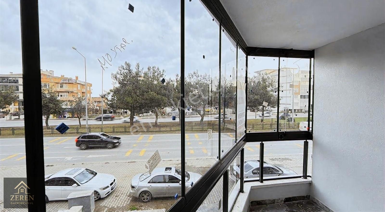 Körfez Mahallesi Ana Cadde Üzeri Tabela Değeri Yüksek 3+1 Ofis