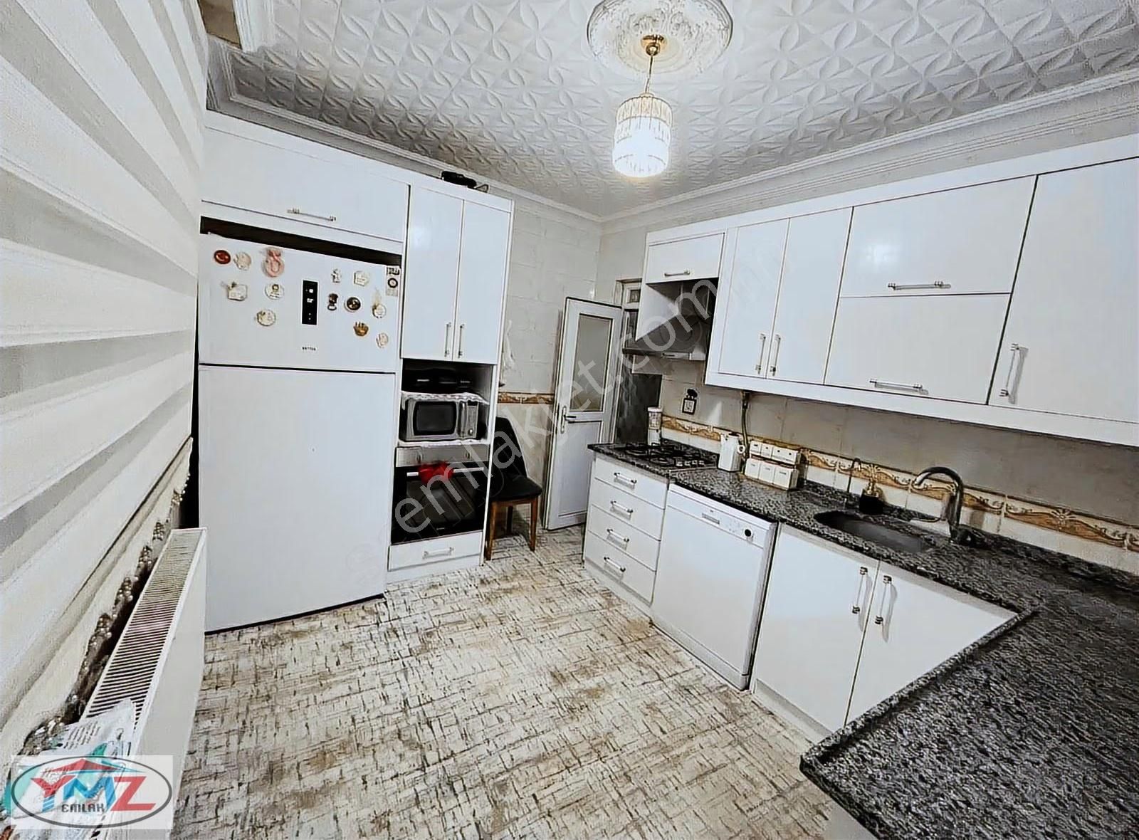 Ymz'den İstiklal Mh'de Satılık Müstakil 3 Katlı 4 Daire - Görsel 12