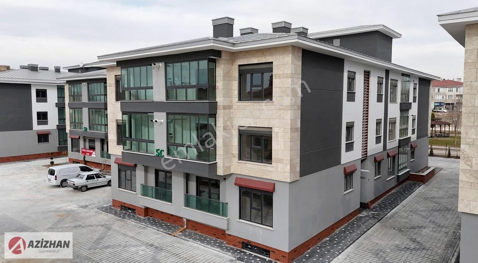 Azizhan'dan Kosava Mahallesinde Site İçi Satılık 2+0 Lüx Daire - Görsel 16