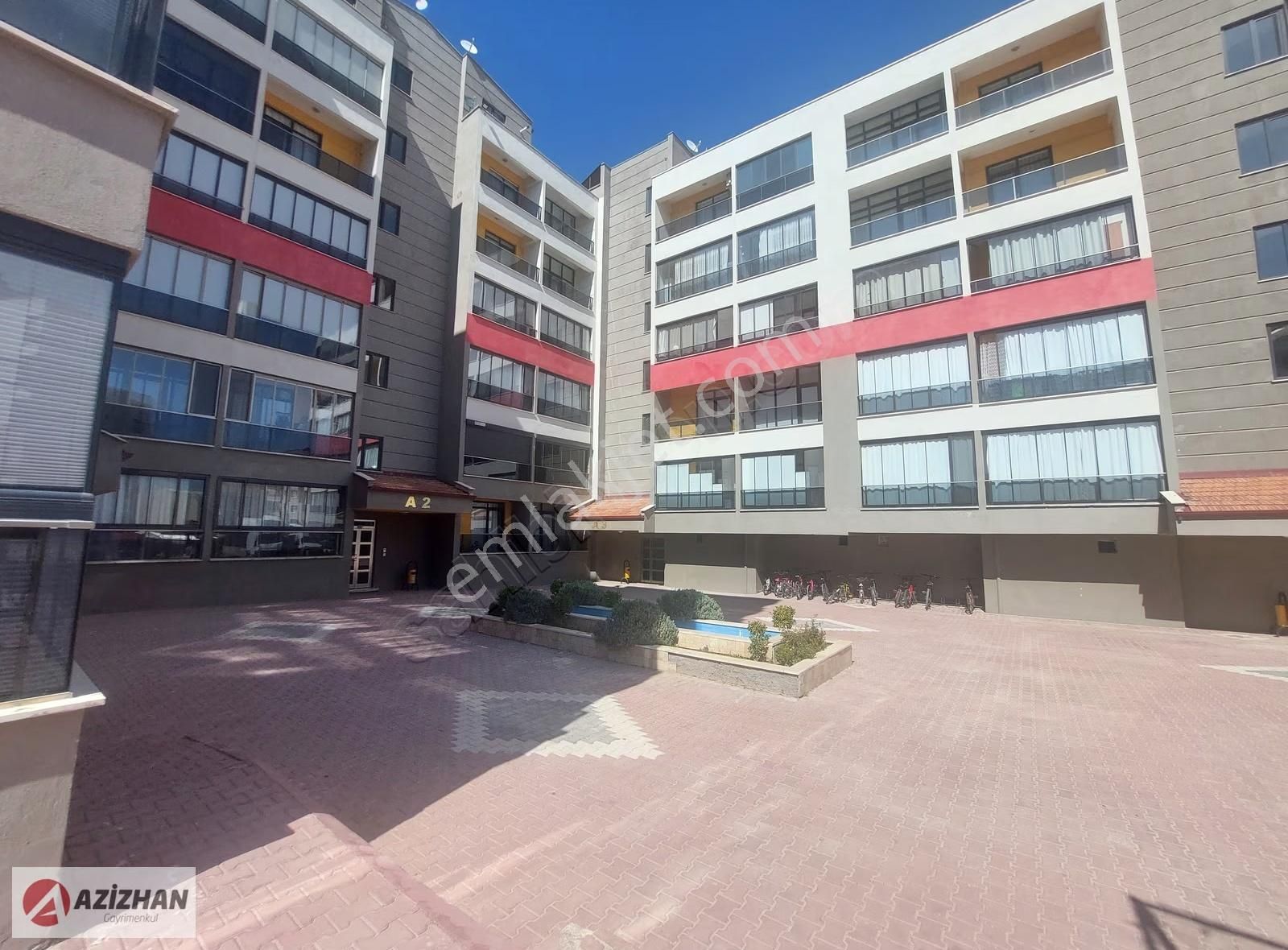 Azizhan'dan Selehaddini Eyyubi Mah. Satılık 3+1 Daire