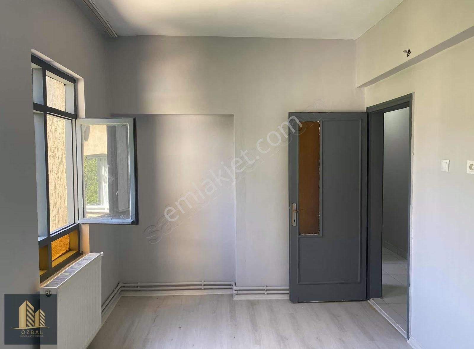 Özbal Emlak Ofis Sanat Sokağında Kiralık Daire - Görsel 9