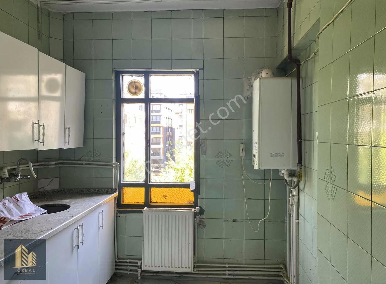 Özbal Emlak Ofis Sanat Sokağında Kiralık Daire - Görsel 2