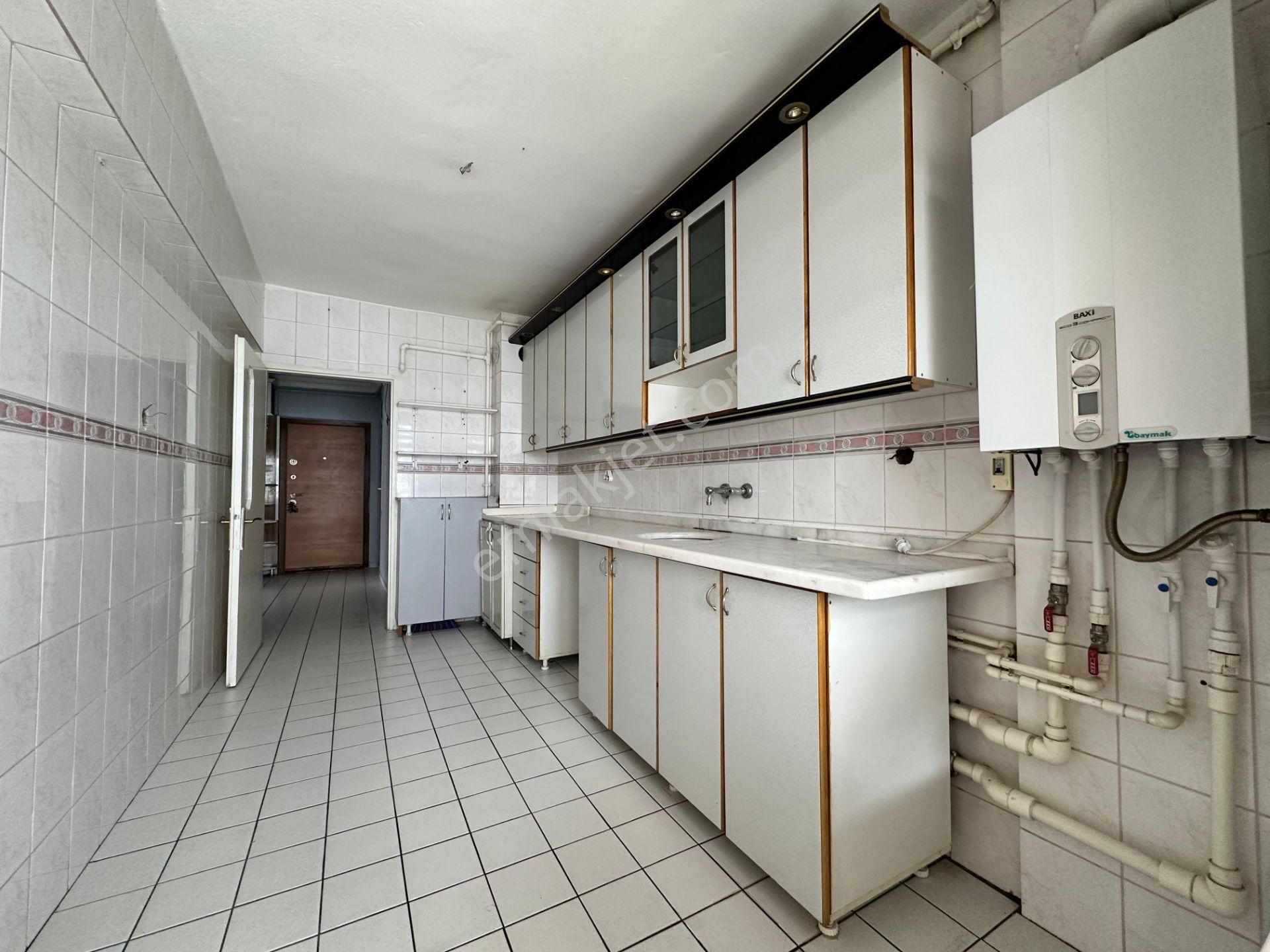 Pursaklar Mehmet Zengin Emlak'tan 2.kat 3+1 Protokol Yolu Yakını Yapılı Masrafsız Daire - Görsel 5