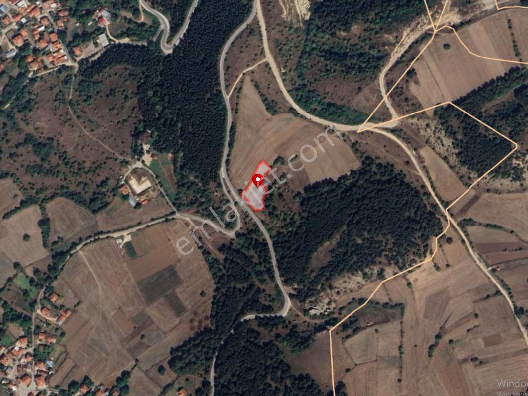 Çamlıoğlu Gayrimenkul'den - Saraycık'da - Satılık 2.425 M² Tarla - Görsel 6