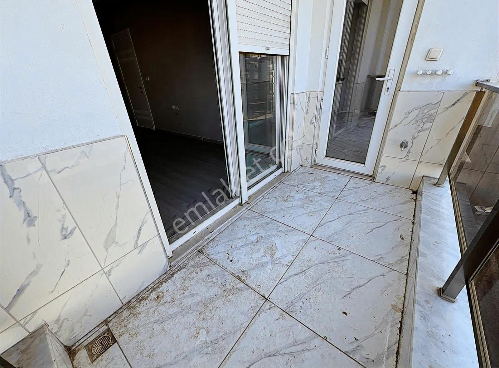 Kızılarık 2+1 Firsat Daire Ara Katta Asansorlu Daire - Görsel 22