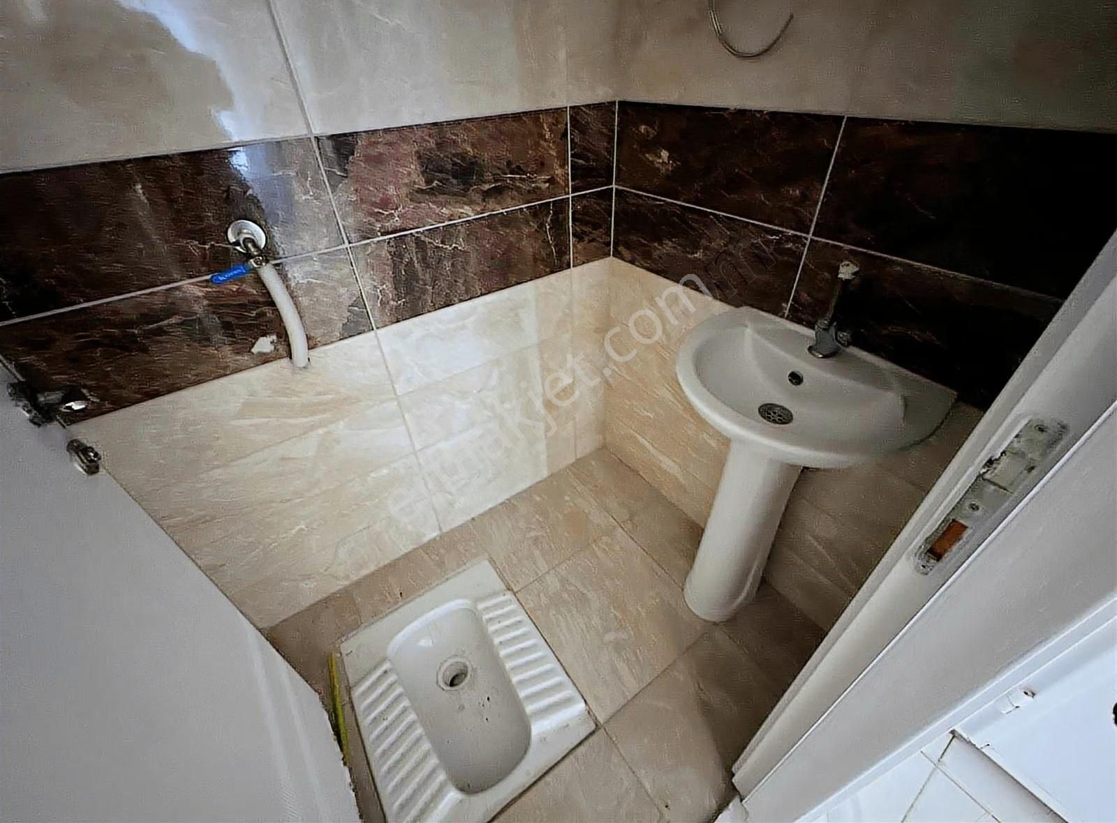 Kızılarık 2+1 Firsat Daire Ara Katta Asansorlu Daire - Görsel 34