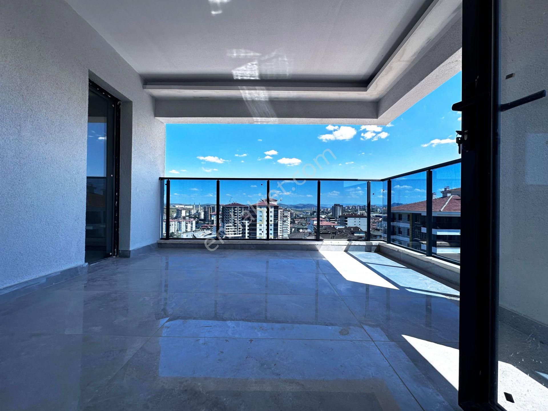 Pursaklar Mehmet Zengin Emlak'tan Hastane Yakını Teras Balkonlu 11.kat 4+1 Ultra Lüks Sitede - Görsel 26