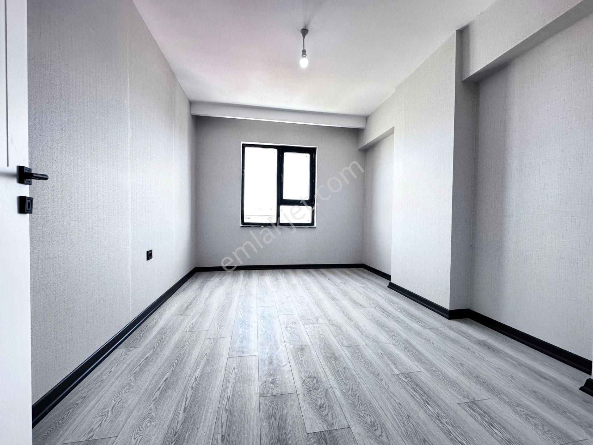 Pursaklar Mehmet Zengin Emlak'tan Hastane Yakını Teras Balkonlu 11.kat 4+1 Ultra Lüks Sitede - Görsel 11