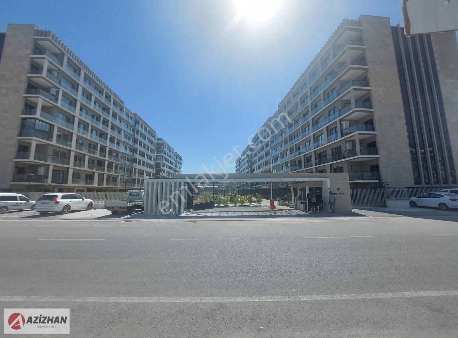 Azizhan'dan Point Meramda Satılık 3+1 Lüx Daire