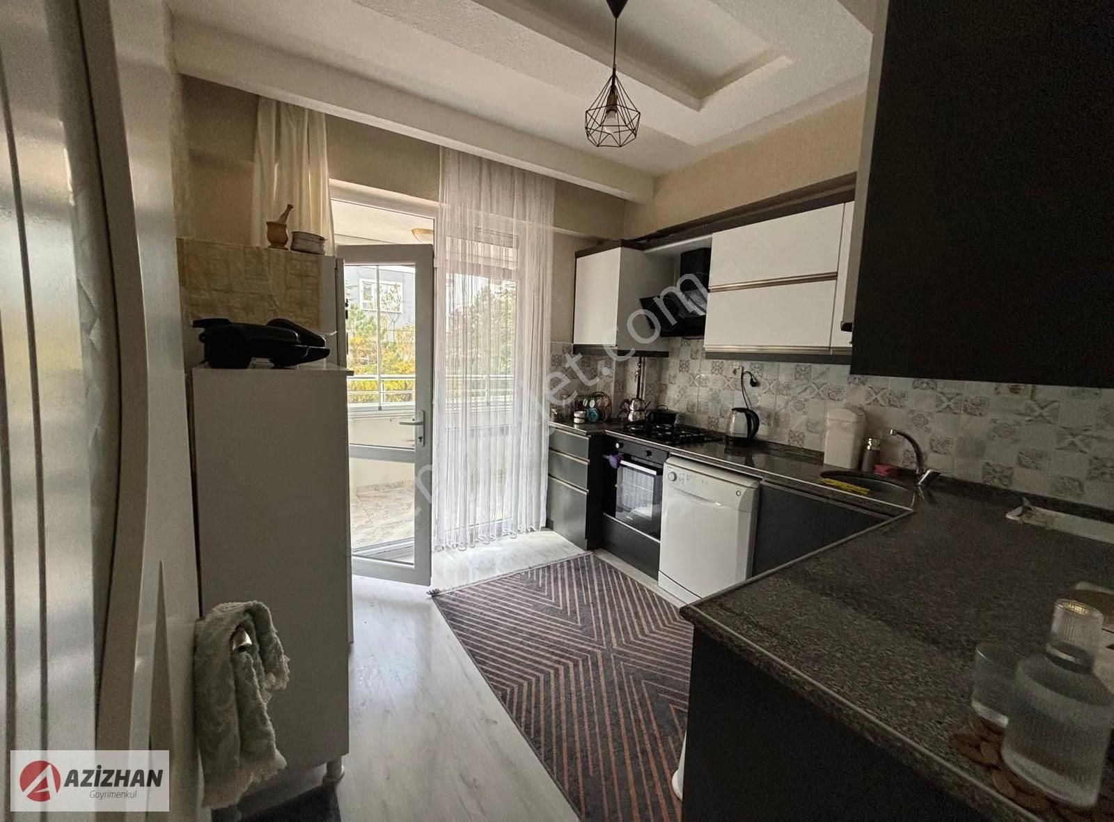 Azizhandan Ahmet Yesevi Caddesinde 2+1 Daire - Görsel 7