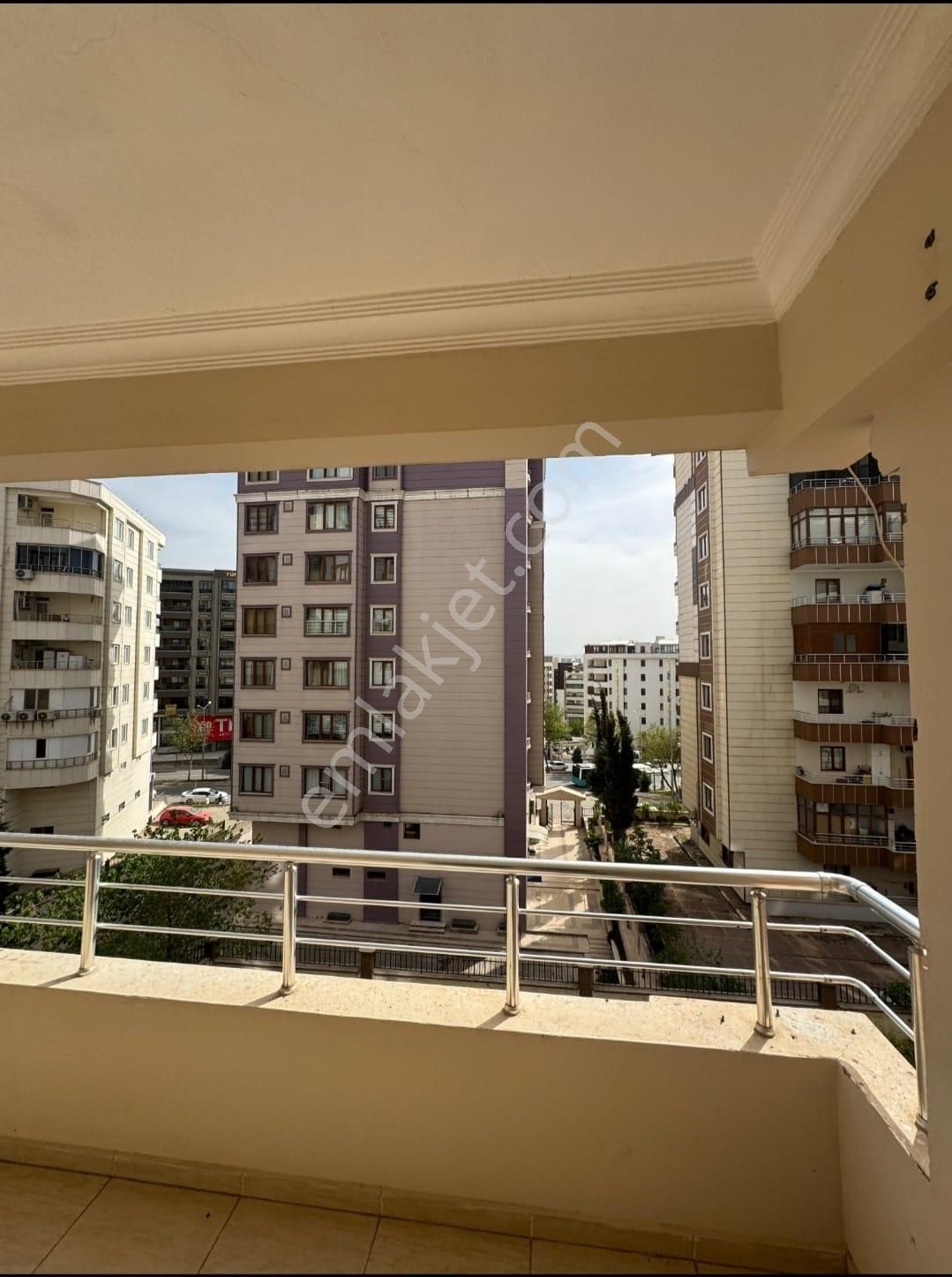 Sahibinden Şanlıurfa Karaköprü Doğukent'te Doğalgazlı 3+1 Kiralık Daire - Görsel 15