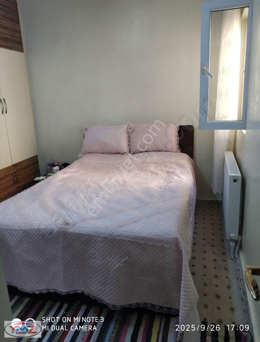 Ymz'den Satılık Onur Mh'de Üç Katlı Müstakil Ev - Görsel 2