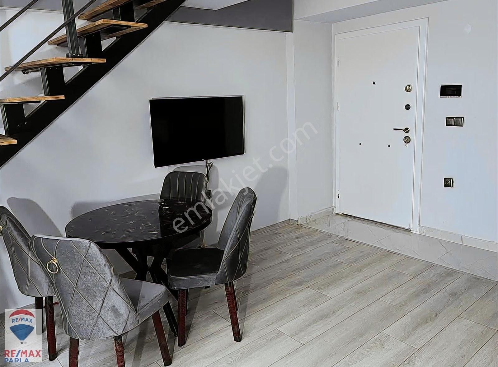 Atakum Sahil'de Satılık Eşyalı 1+1! Sahile 50 Metre Loft Daire! - Görsel 6