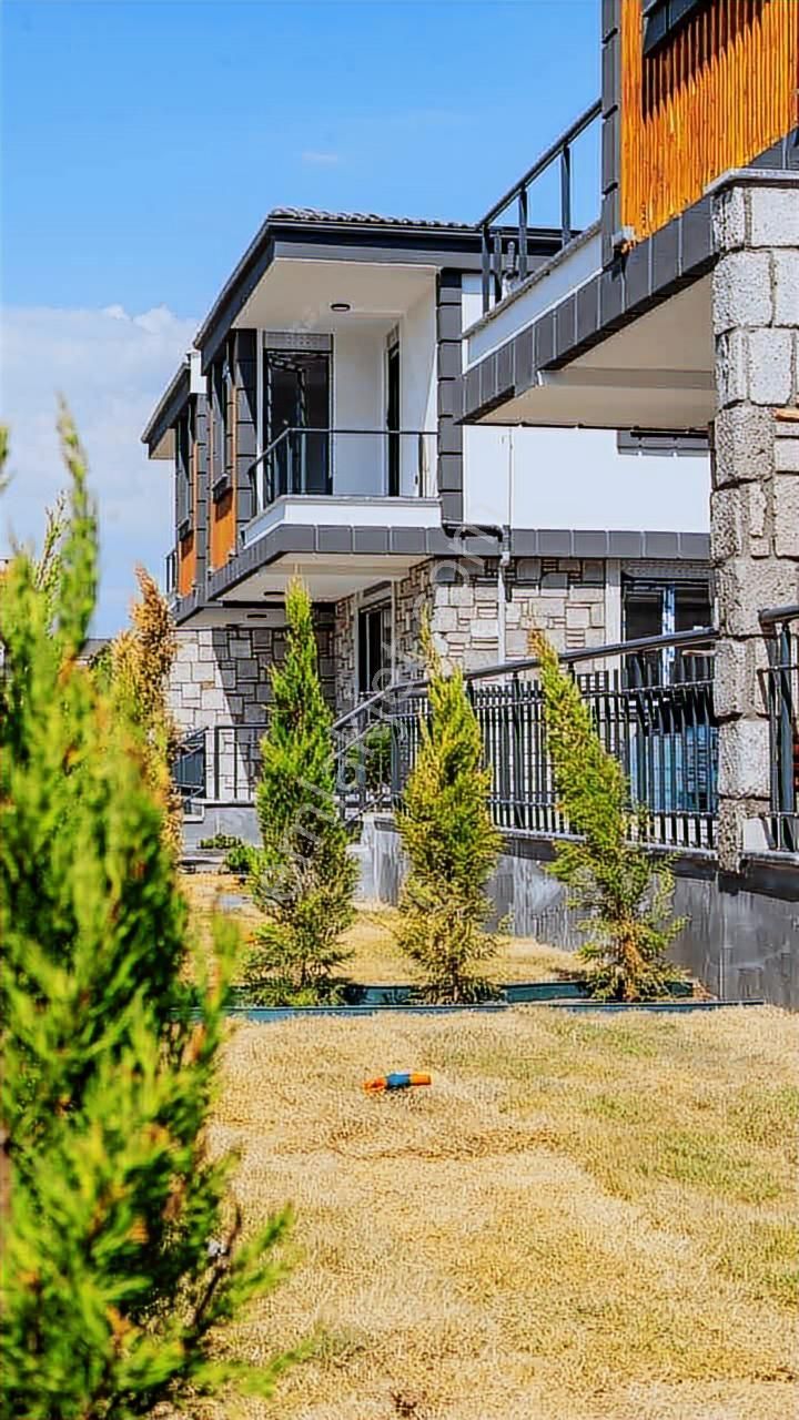 Era Angel'dan Ayvalık Altınovada Deniz 300 Mt.3+1 Satılık Villa - Görsel 9