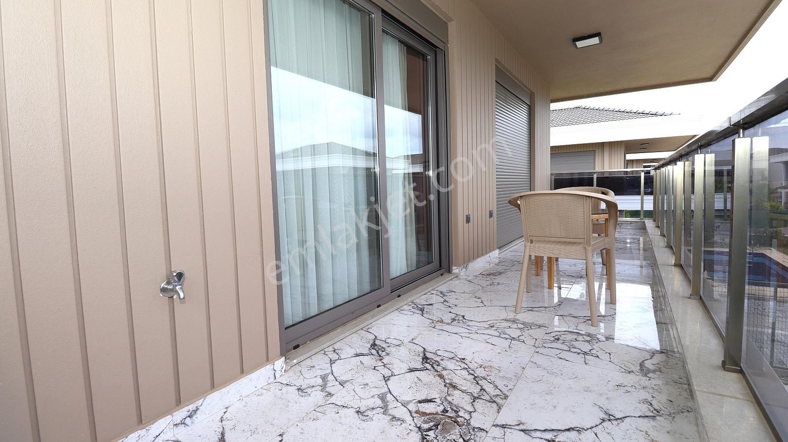 Belek'te Riverside Sitesi'nde 4+1 Müstakil Villa I Tekce - Görsel 19