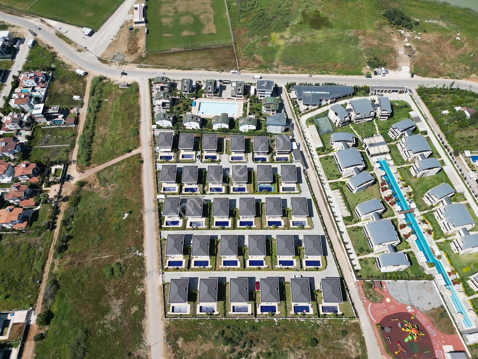 Belek'te Riverside Sitesi'nde 4+1 Müstakil Villa I Tekce - Görsel 20