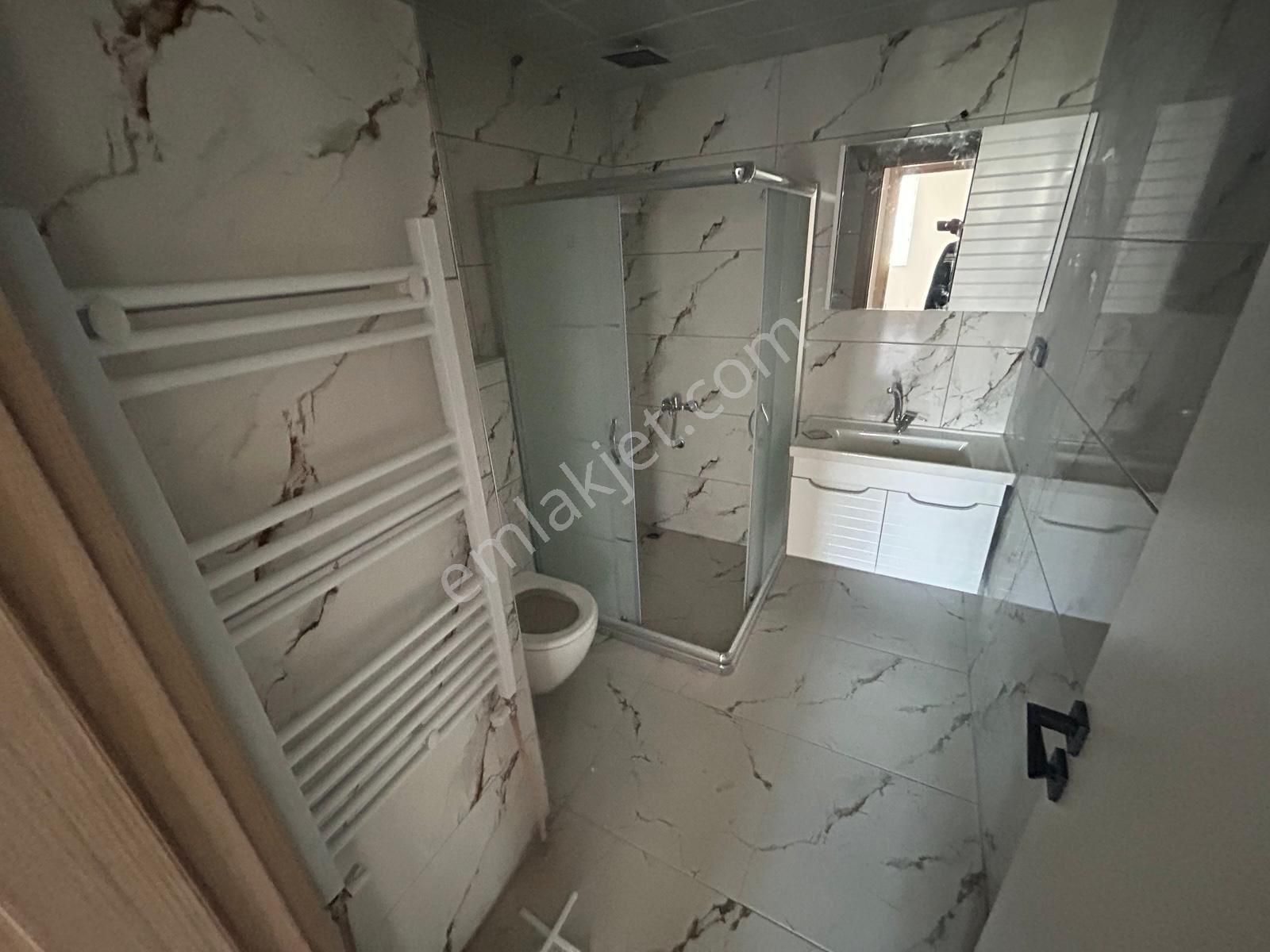 Yenikent Satılık 3+1 Kombi&petekli Daire - Görsel 8