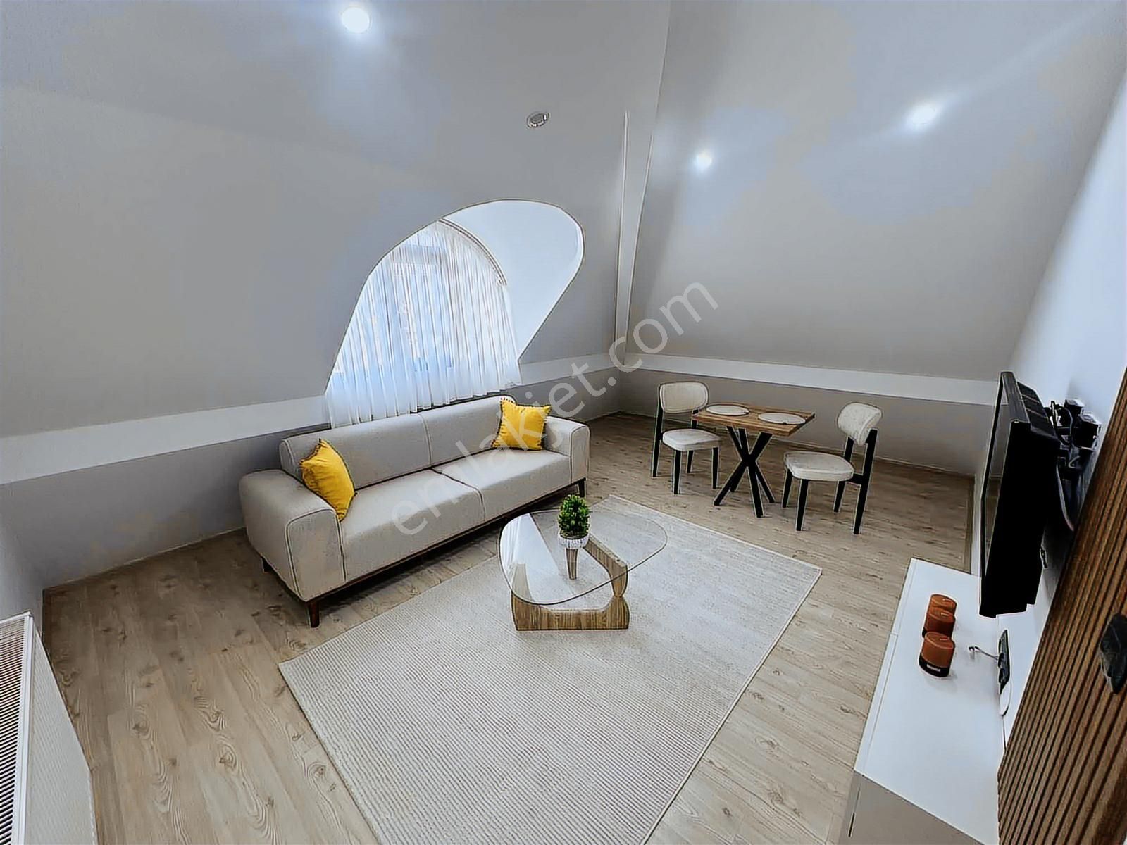 Bursa Caddesi Altı 1+1 Eşyalı Satılık Apart - Görsel 2