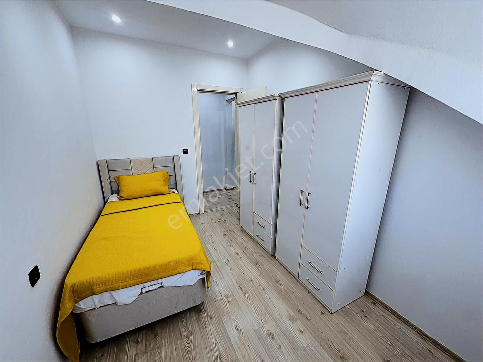 Bursa Caddesi Altı 1+1 Eşyalı Satılık Apart - Görsel 7