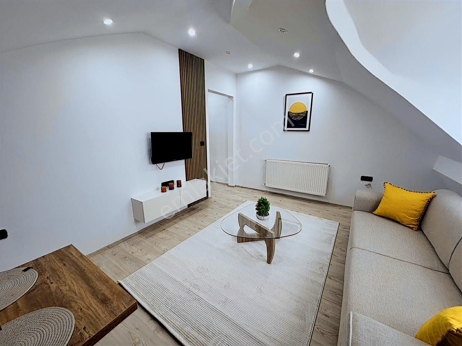 Bursa Caddesi Altı 1+1 Eşyalı Satılık Apart - Görsel 6