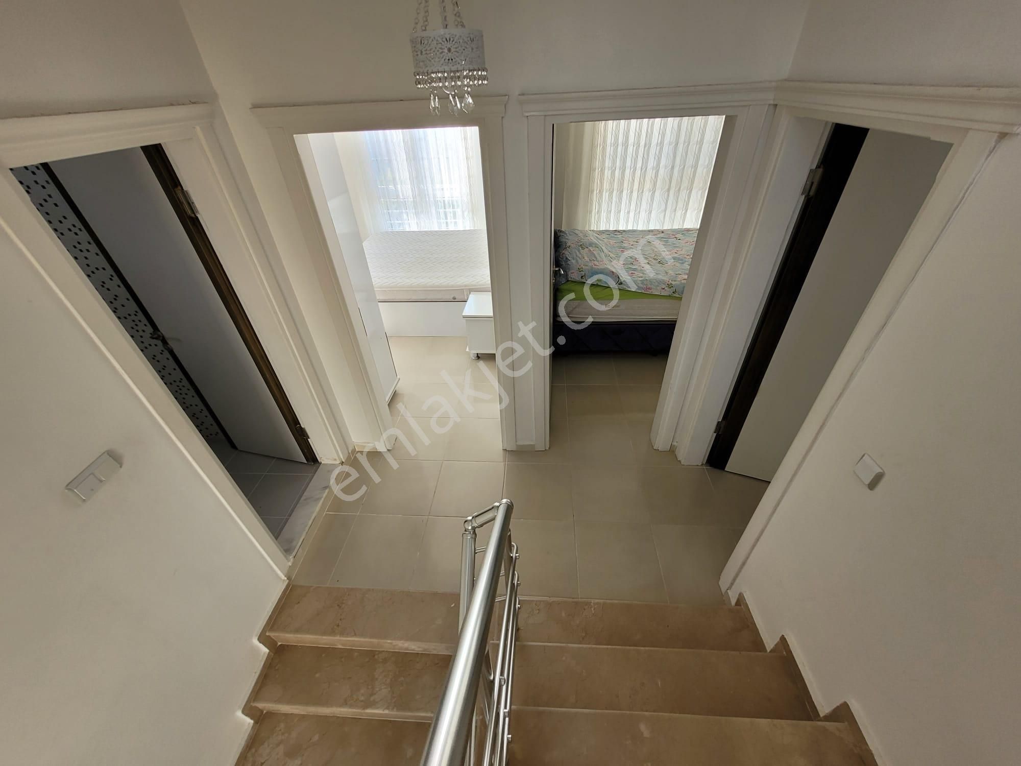 Denize 50 Adım Havuzlu Eşyalı Tam Müstakil Villa - Görsel 27