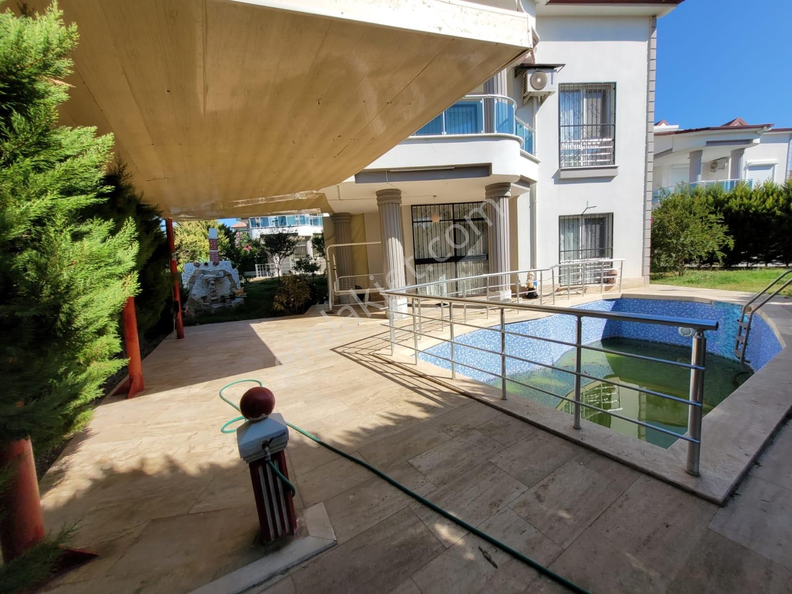 Denize 50 Adım Havuzlu Eşyalı Tam Müstakil Villa - Görsel 7