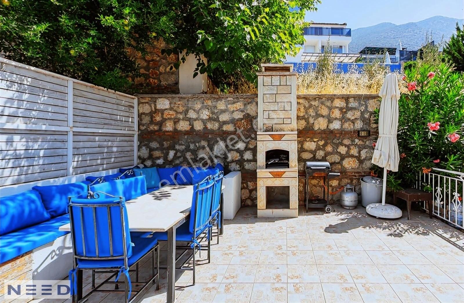 Kalkan'da Deniz Manzaralı 3 Yatak Odalı Villa - Görsel 25