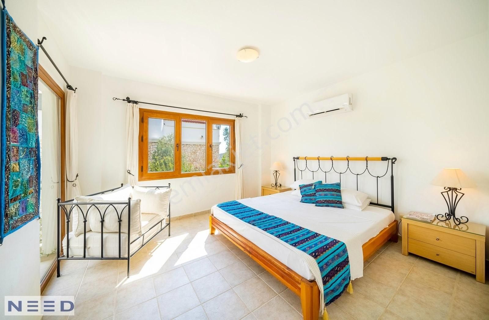 Kalkan Merkez'de 4 En-suit Yatak Odalı ,bahçeli Villa - Görsel 10