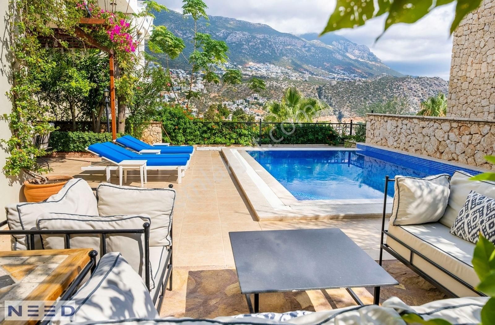 Kalkan Merkez'de 4 En-suit Yatak Odalı ,bahçeli Villa - Görsel 16