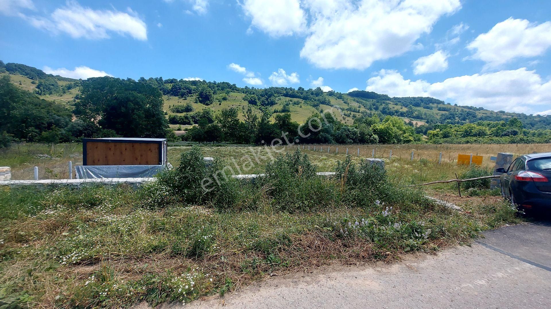 Kandıra Çalca Köyünde Yola 25 Metre Cepheli Tarla