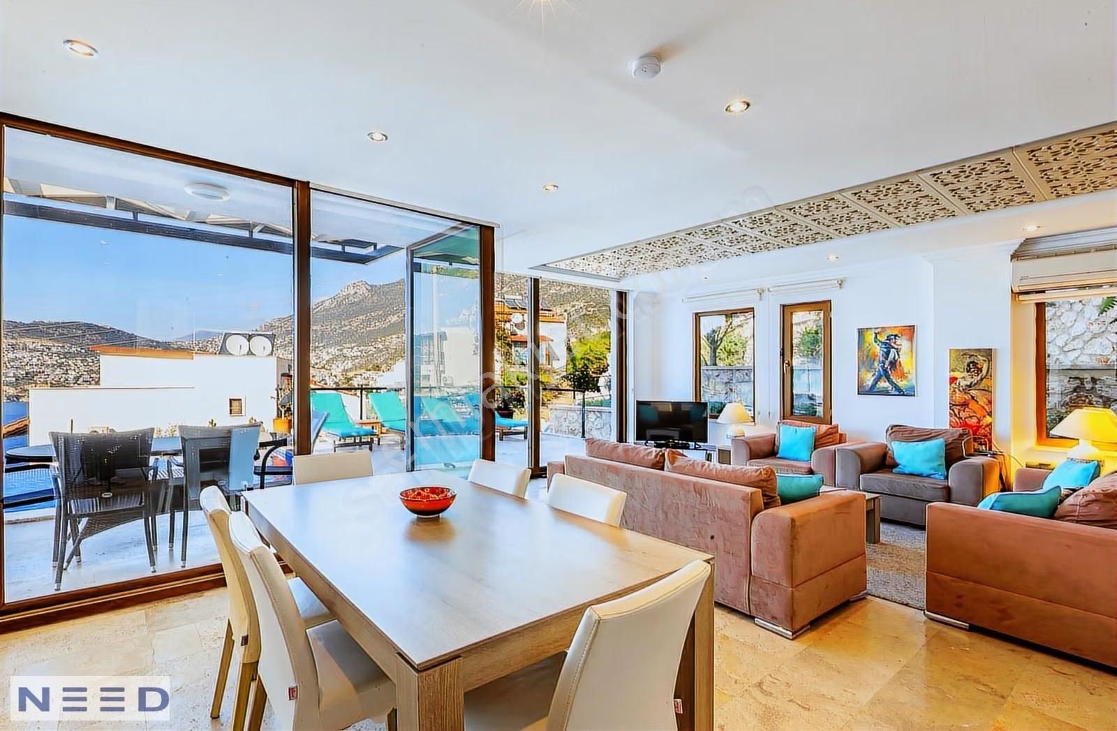 Kalkan Kışla Mevkiinde 5+1, Lüks Villa - Görsel 2