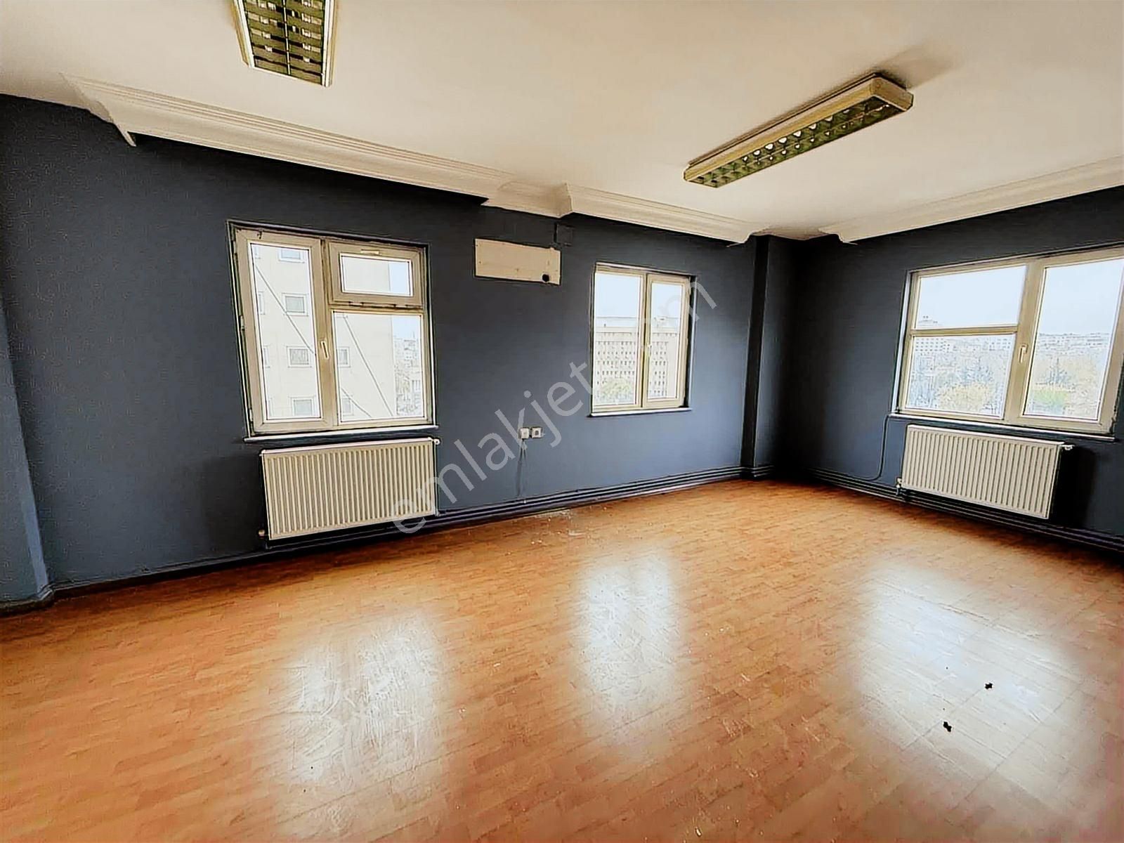 Z Group'dan Emniyet Karşısı Satılık Ofis - Görsel 7