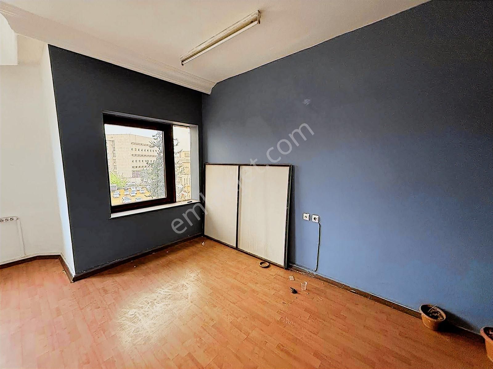 Z Group'dan Emniyet Karşısı Satılık Ofis - Görsel 14