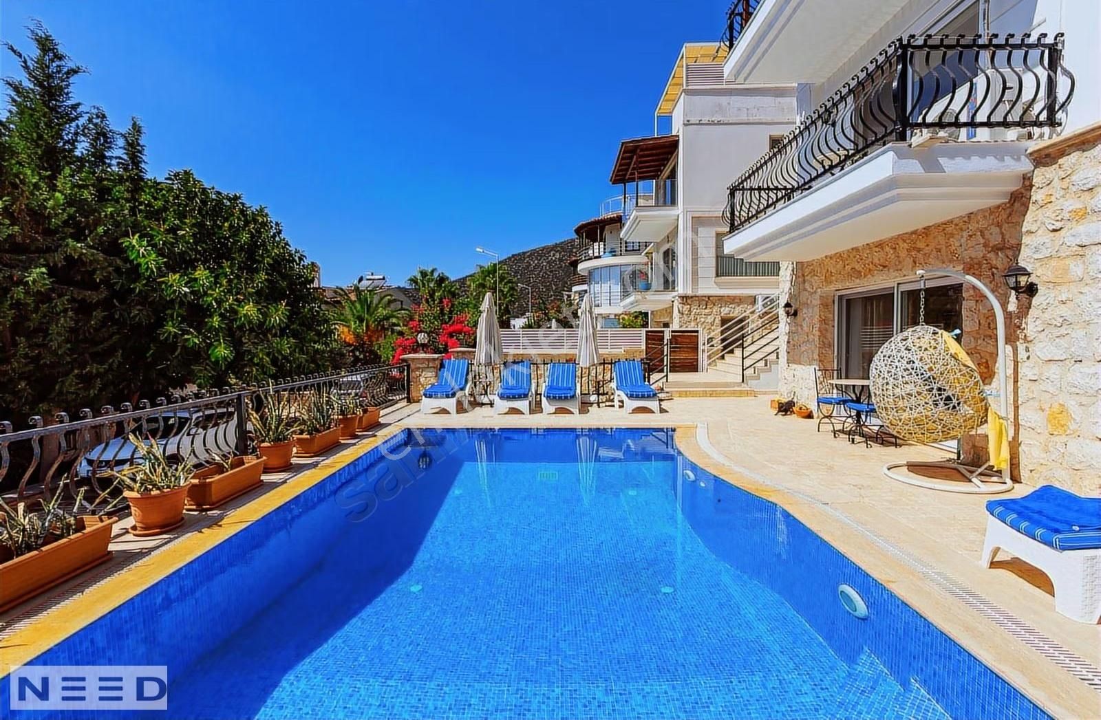 Kalamar Koyunda Deniz Manzaralı, 3+2 Villa - Görsel 4