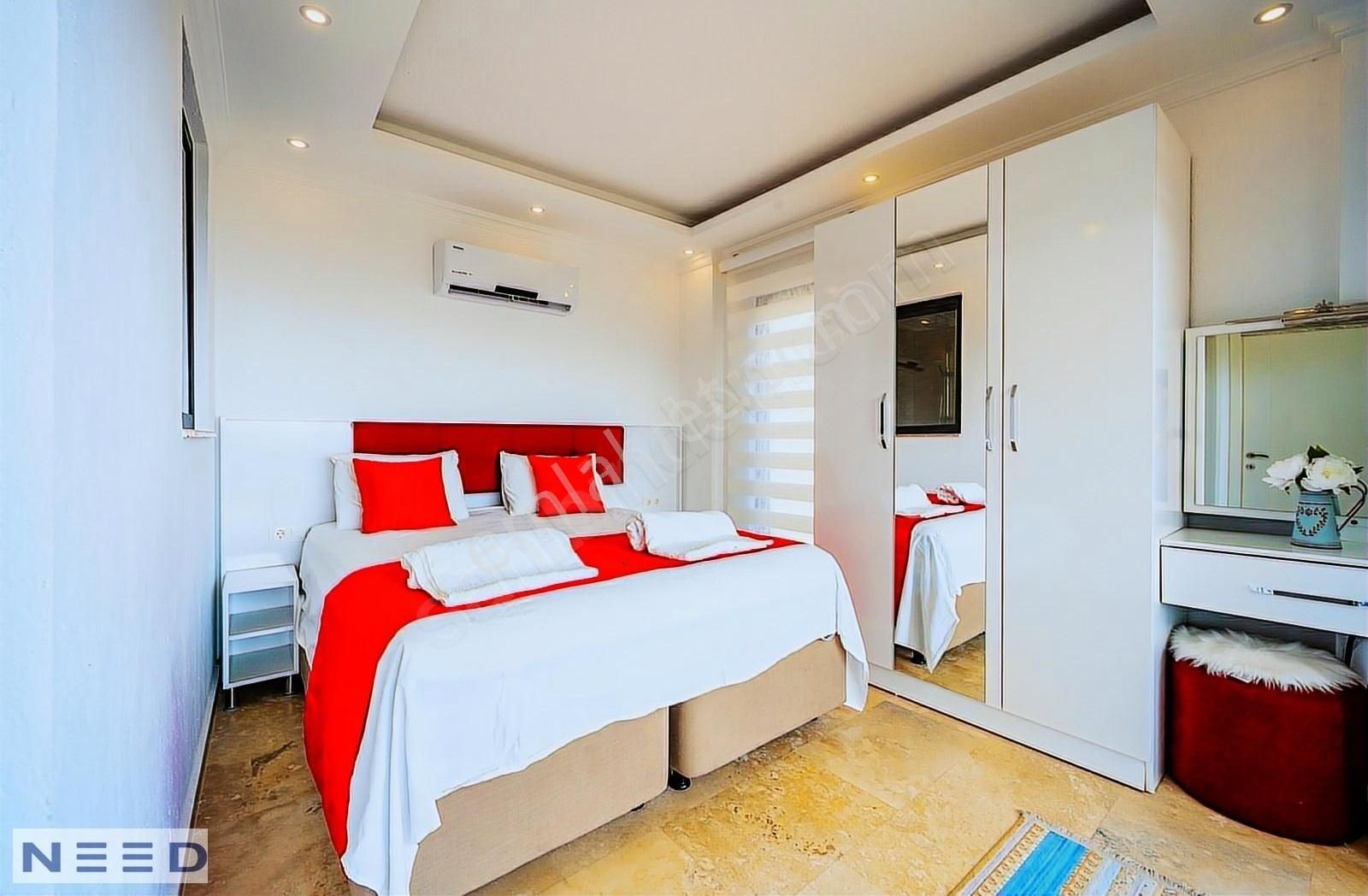 Kızıltaşta 3 Yatak Odalı, Eşsiz Manzaralı Villa - Görsel 13