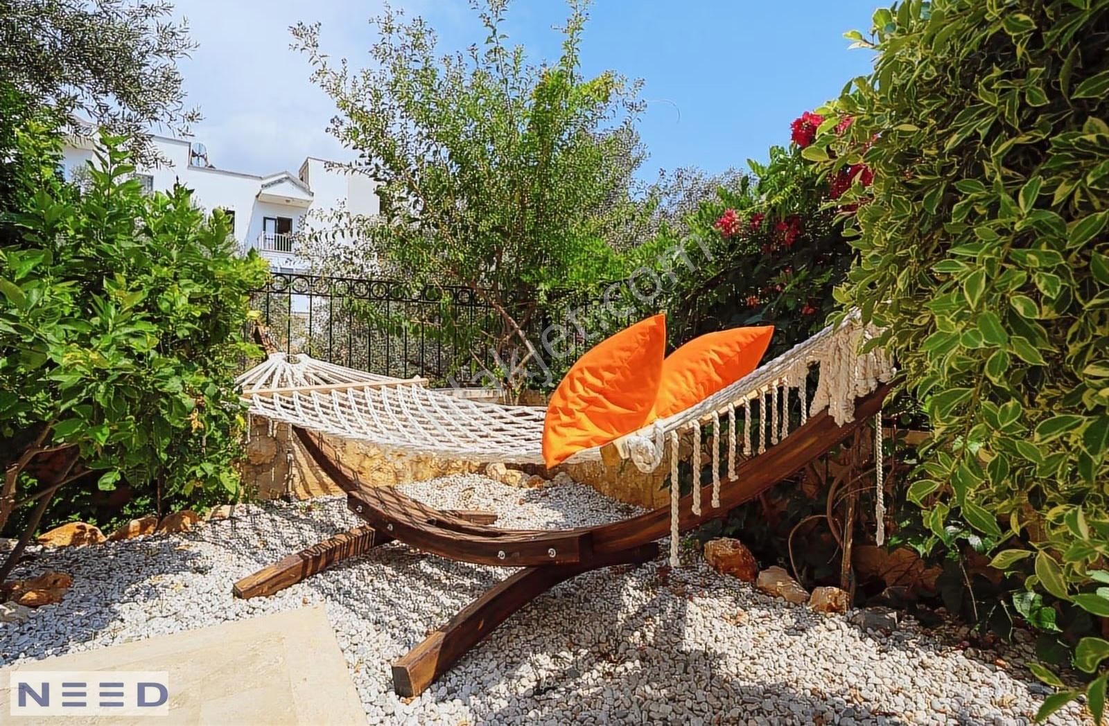 Kalkan Merkezde - Çağdaş Tasarımlı 5 Yatak Odalı Villa - Görsel 19