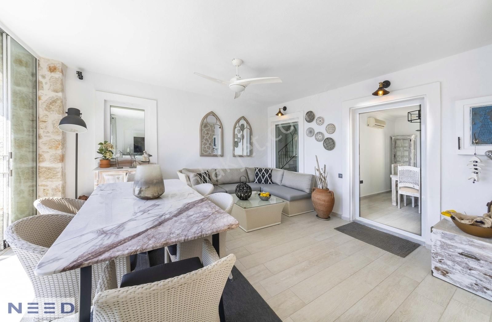 4+3 Özel Havuzlu Modern Tasarım Villa - Görsel 29