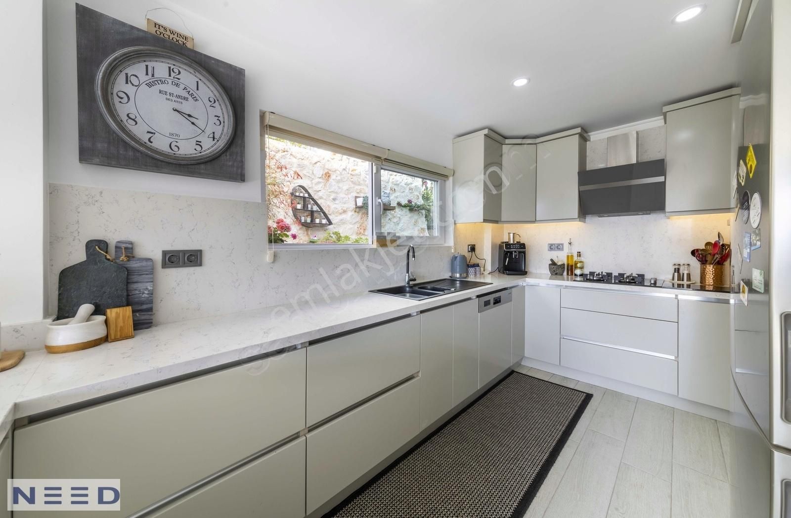 4+3 Özel Havuzlu Modern Tasarım Villa - Görsel 21