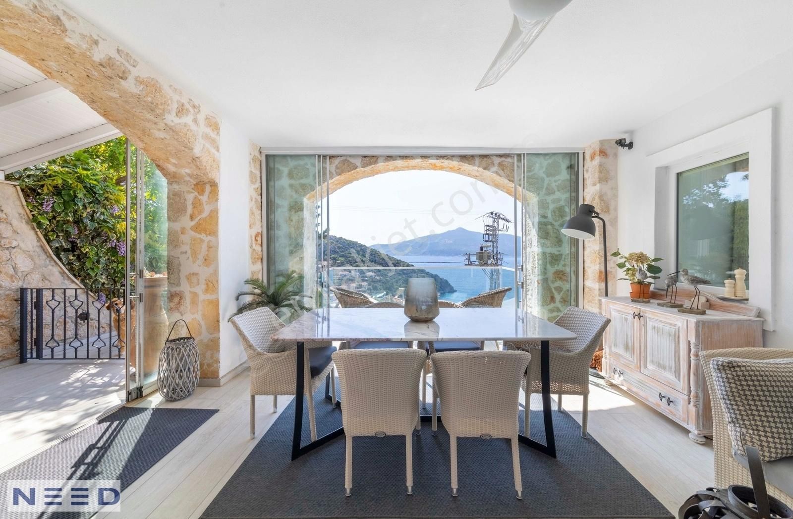 4+3 Özel Havuzlu Modern Tasarım Villa - Görsel 10