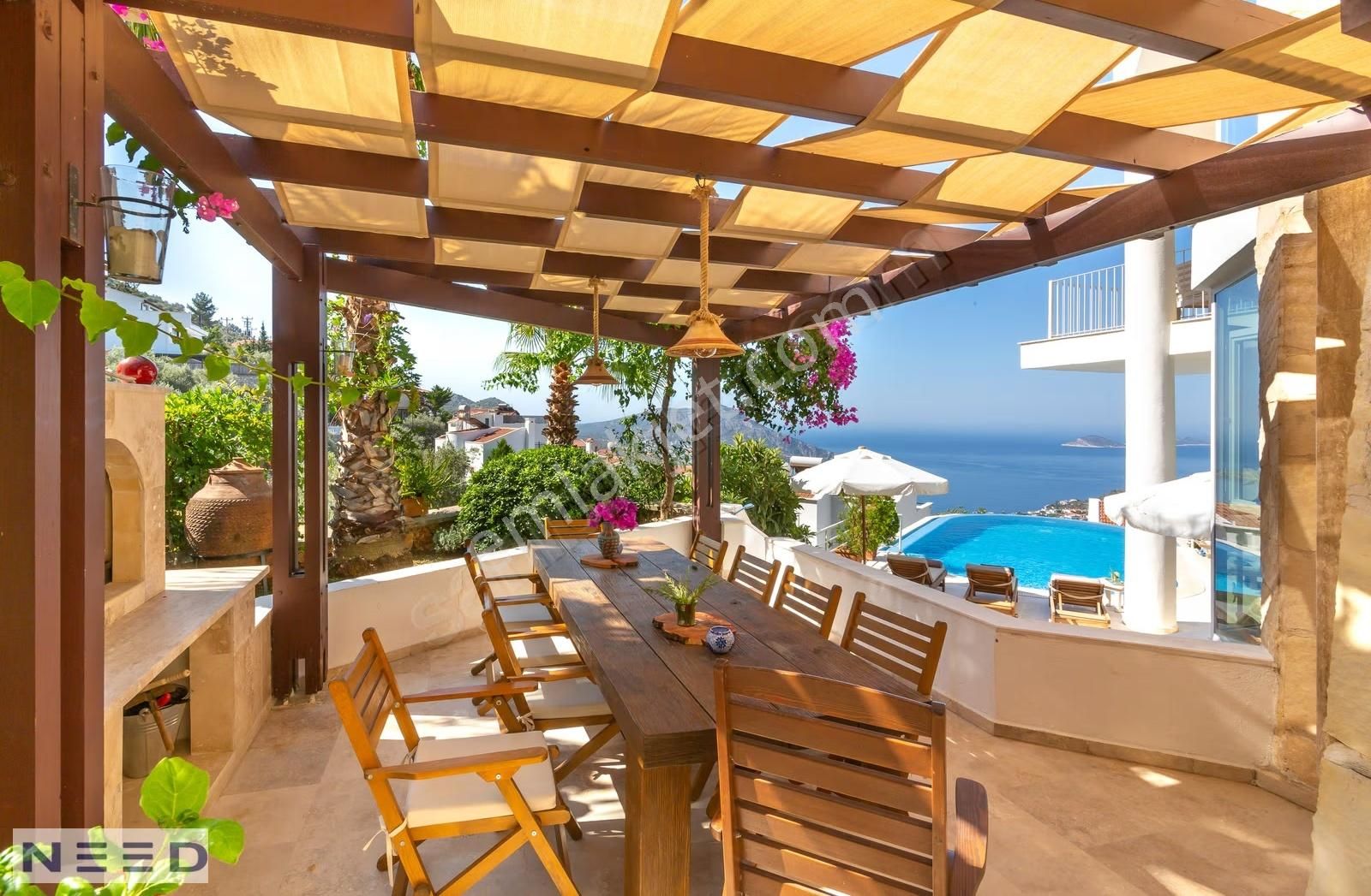 Özel Tasarım Geniş 5+2 Özel Havuzlu Villa - Görsel 28