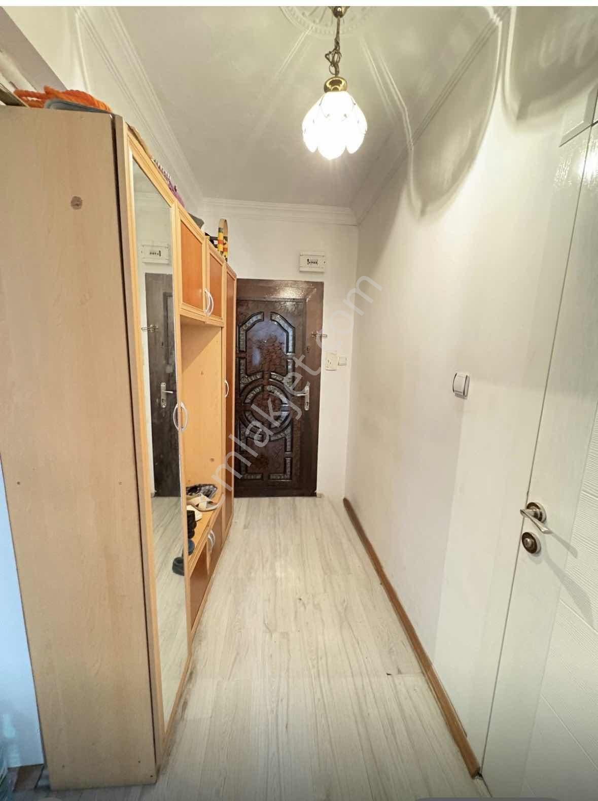 Mamak Abidinpaşa Bağlarbaşı Cad.satılık 3+1 Daire