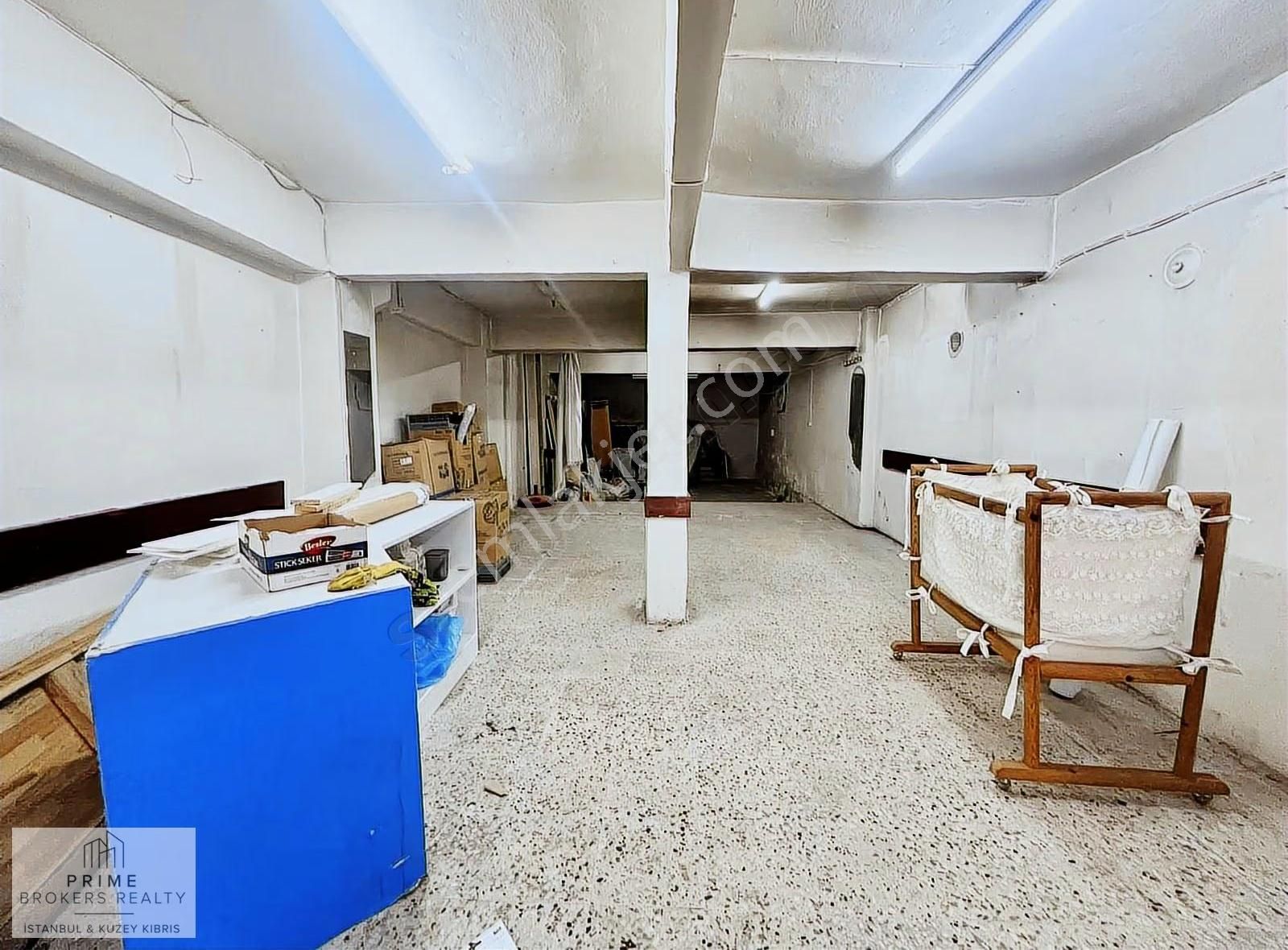 Galata'ya Yürüme Mesafesinde 70m2 Krialık Dükkan