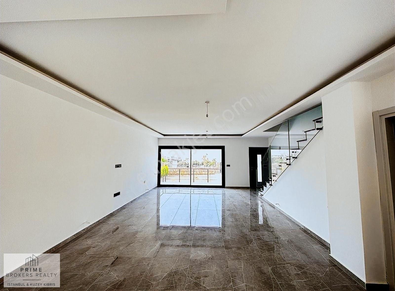 Kktc Girne Çatalköy Yeni Tamamlanmış Site İçerisinde 4+1 Villa - Görsel 15