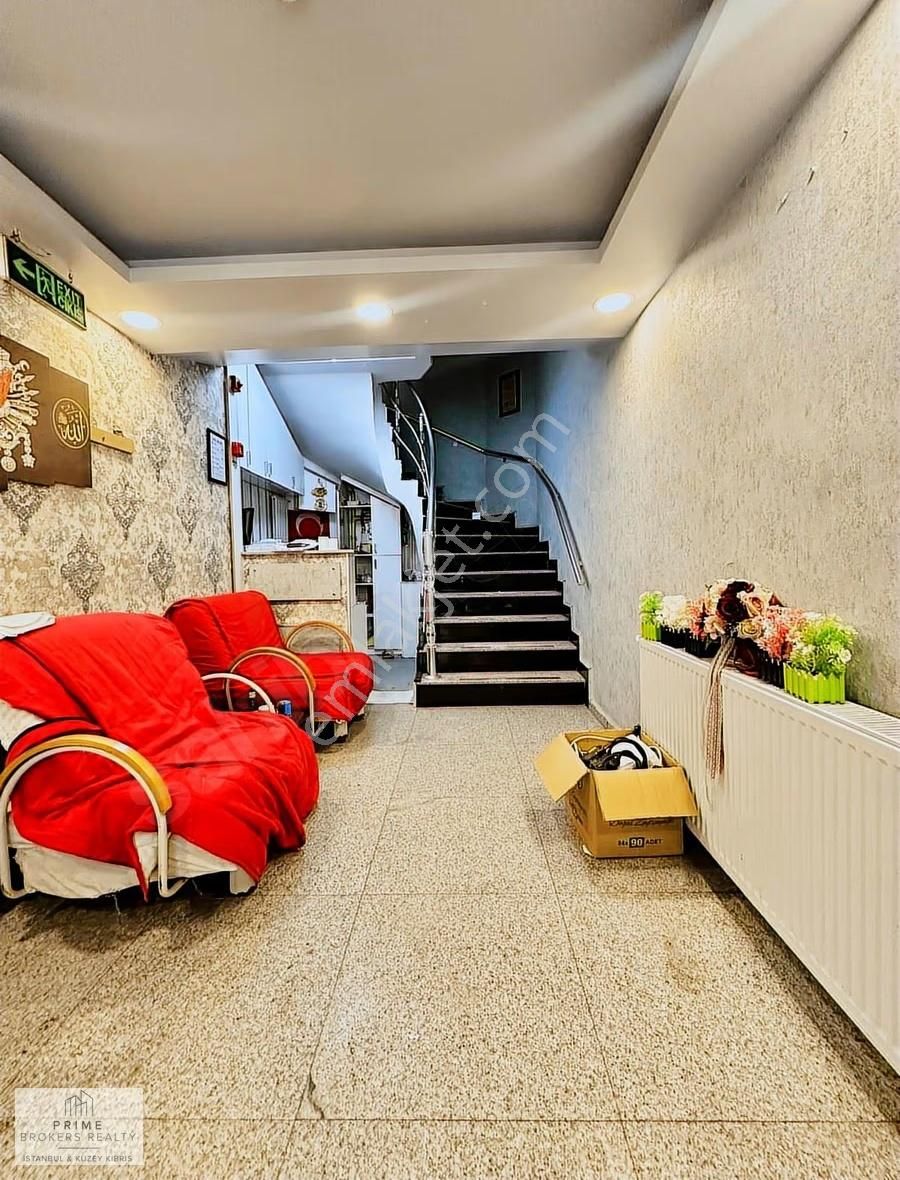 Fatih Camii'ne Yakın 7 Katlı, 22 Odalı, Satılık Boş Bina - Görsel 18