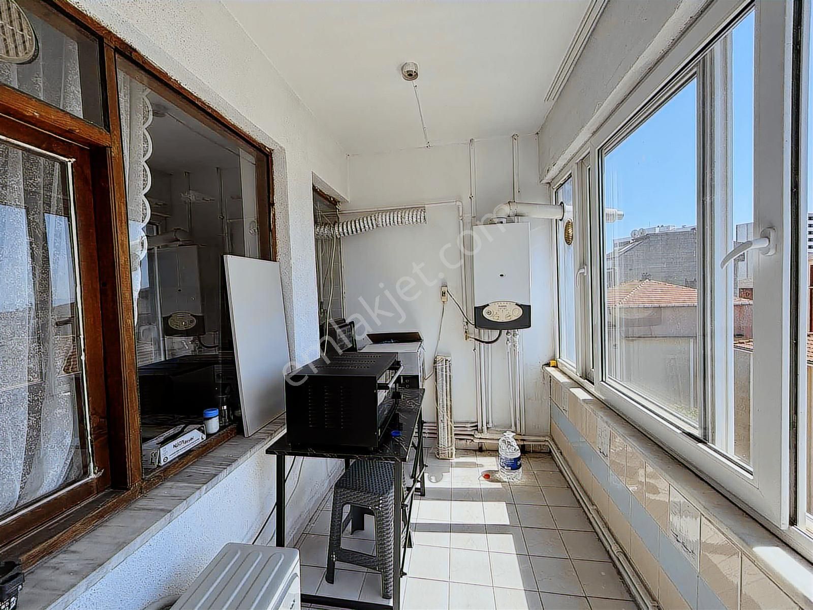 Mak Gayrimenkul'den Çarşı Mah. K.mülkiyetli 2+1 Kelepir Daire - Görsel 3