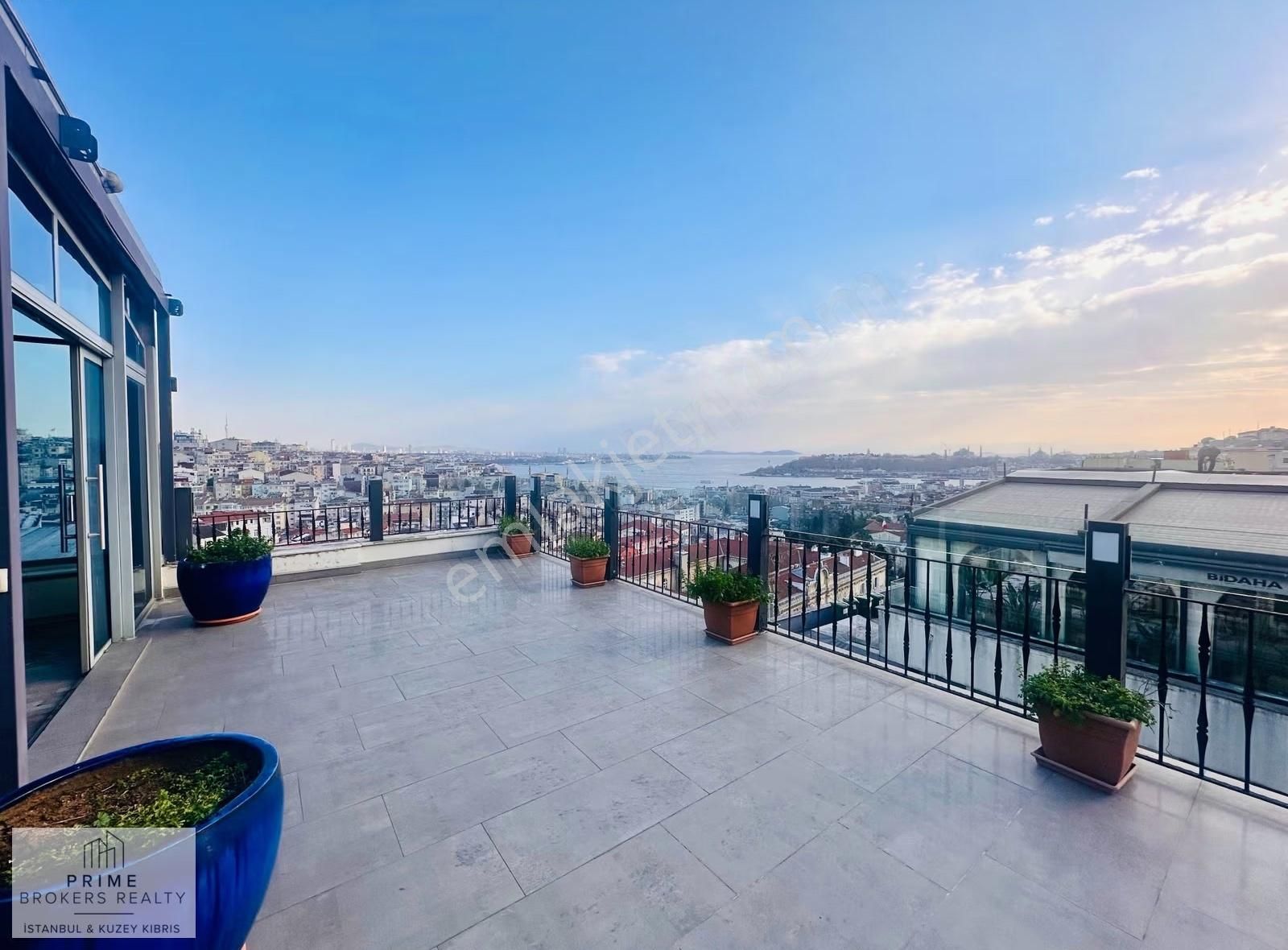 Beyoğlu Odakule'de, İstiklal Caddesine 3.binada Kiralık Katlar - Görsel 3